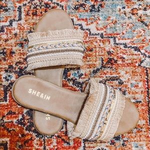 SHEIN Detail Sandals